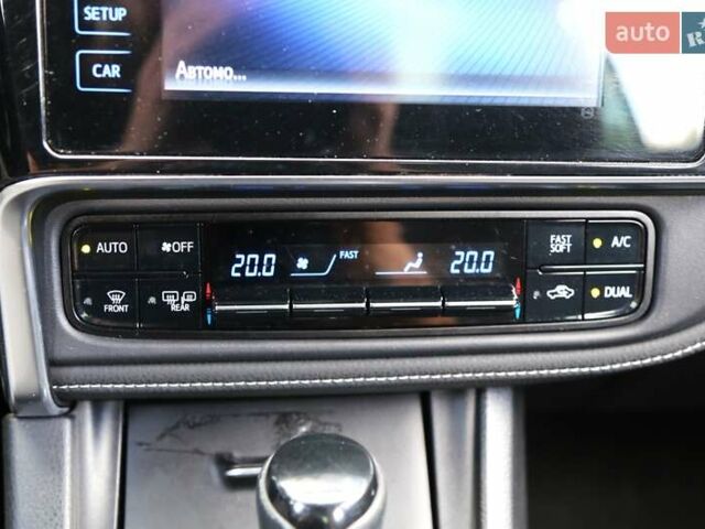 Серый Тойота Королла, объемом двигателя 1.6 л и пробегом 98 тыс. км за 15000 $, фото 18 на Automoto.ua