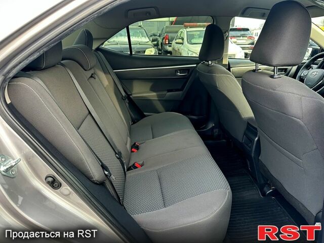 Серый Тойота Королла, объемом двигателя 1.6 л и пробегом 81 тыс. км за 14500 $, фото 12 на Automoto.ua