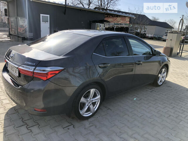 Серый Тойота Королла, объемом двигателя 1.6 л и пробегом 149 тыс. км за 17100 $, фото 12 на Automoto.ua