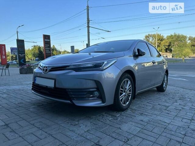 Серый Тойота Королла, объемом двигателя 1.6 л и пробегом 81 тыс. км за 16500 $, фото 3 на Automoto.ua