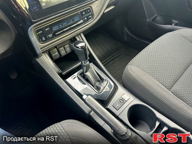 Серый Тойота Королла, объемом двигателя 1.6 л и пробегом 81 тыс. км за 14500 $, фото 10 на Automoto.ua