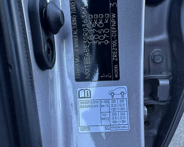 Сірий Тойота Королла, об'ємом двигуна 1.6 л та пробігом 78 тис. км за 18500 $, фото 7 на Automoto.ua