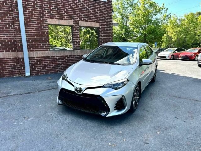 Серый Тойота Королла, объемом двигателя 1.8 л и пробегом 32 тыс. км за 6500 $, фото 2 на Automoto.ua