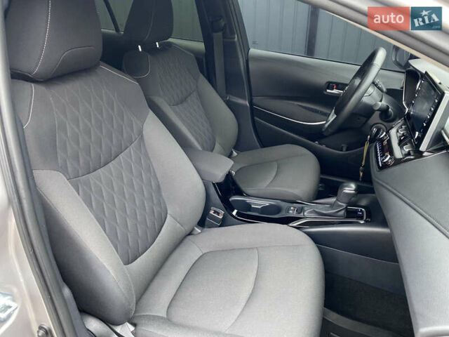 Сірий Тойота Королла, об'ємом двигуна 1.6 л та пробігом 29 тис. км за 19499 $, фото 22 на Automoto.ua