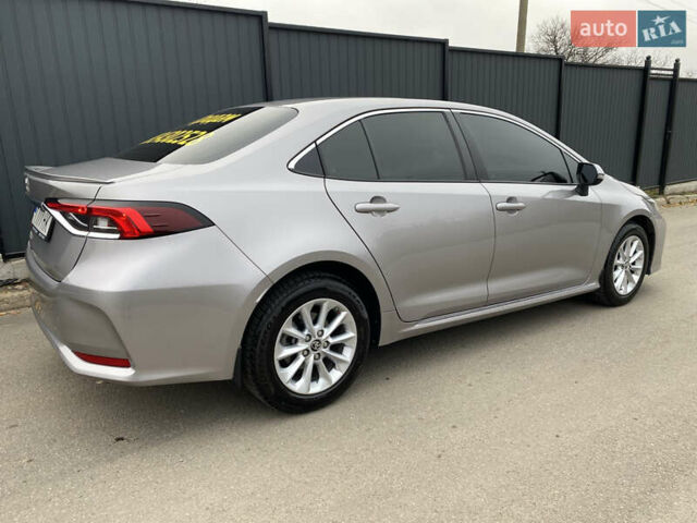 Сірий Тойота Королла, об'ємом двигуна 1.6 л та пробігом 29 тис. км за 19499 $, фото 3 на Automoto.ua