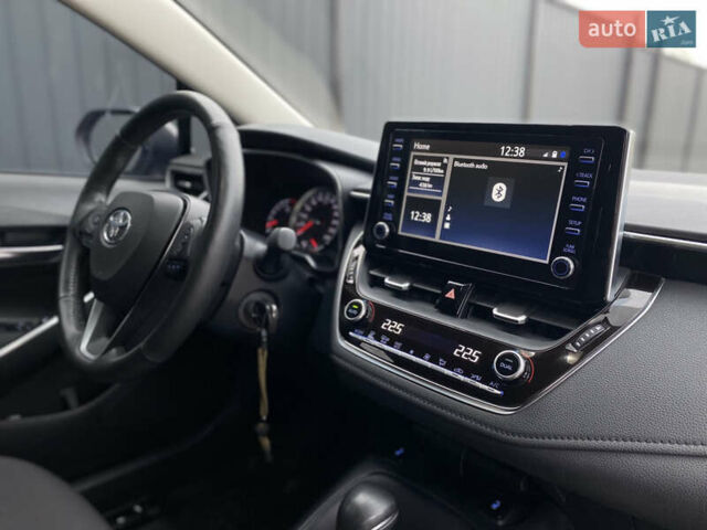 Сірий Тойота Королла, об'ємом двигуна 1.6 л та пробігом 29 тис. км за 19499 $, фото 21 на Automoto.ua