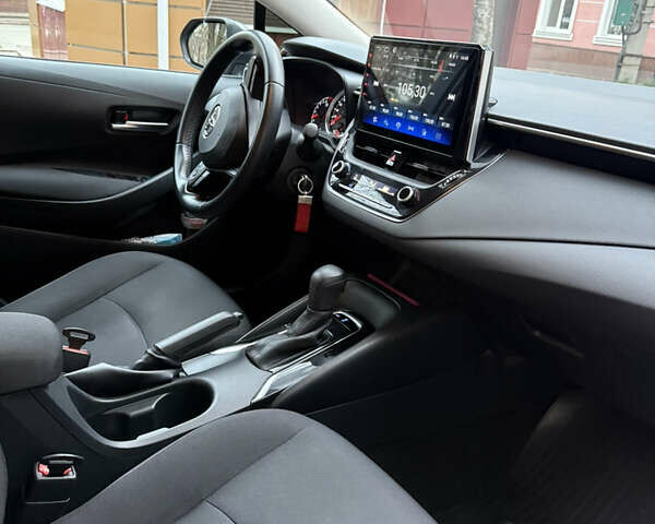 Серый Тойота Королла, объемом двигателя 1.6 л и пробегом 101 тыс. км за 16000 $, фото 11 на Automoto.ua