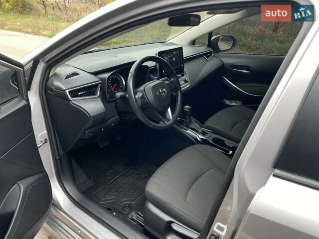Сірий Тойота Королла, об'ємом двигуна 1.6 л та пробігом 29 тис. км за 19499 $, фото 17 на Automoto.ua