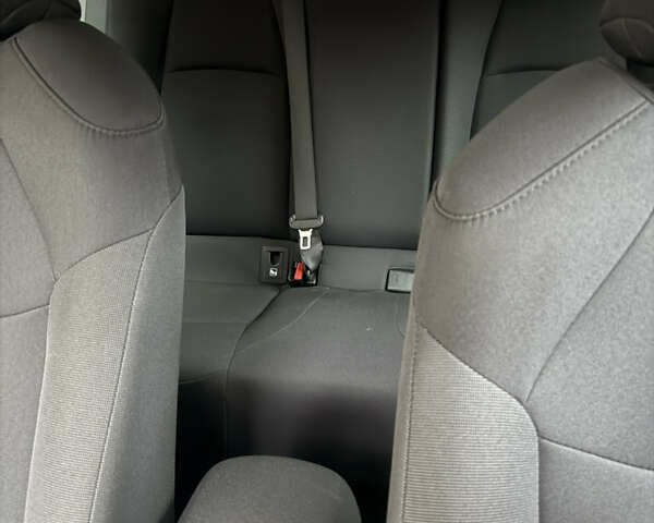 Серый Тойота Королла, объемом двигателя 1.6 л и пробегом 101 тыс. км за 16000 $, фото 12 на Automoto.ua