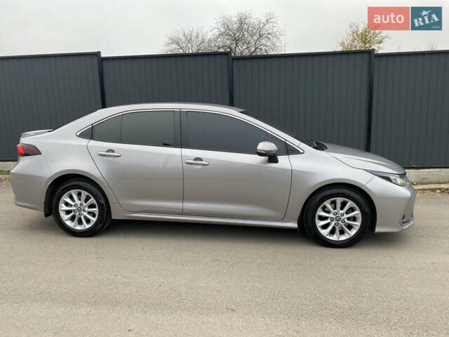 Сірий Тойота Королла, об'ємом двигуна 1.6 л та пробігом 29 тис. км за 19499 $, фото 2 на Automoto.ua