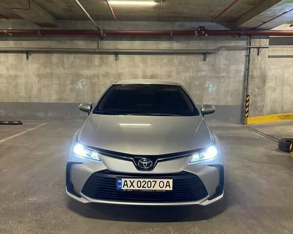 Серый Тойота Королла, объемом двигателя 1.6 л и пробегом 100 тыс. км за 15900 $, фото 2 на Automoto.ua