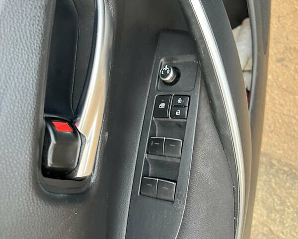 Серый Тойота Королла, объемом двигателя 1.6 л и пробегом 54 тыс. км за 20000 $, фото 7 на Automoto.ua