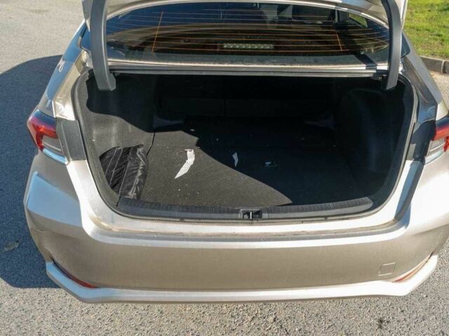 Серый Тойота Королла, объемом двигателя 0 л и пробегом 90 тыс. км за 10900 $, фото 12 на Automoto.ua