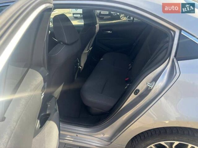 Серый Тойота Королла, объемом двигателя 1.8 л и пробегом 145 тыс. км за 18000 $, фото 2 на Automoto.ua