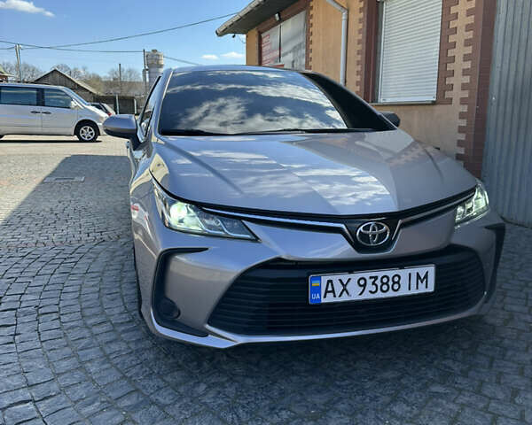 Серый Тойота Королла, объемом двигателя 1.6 л и пробегом 186 тыс. км за 14900 $, фото 26 на Automoto.ua