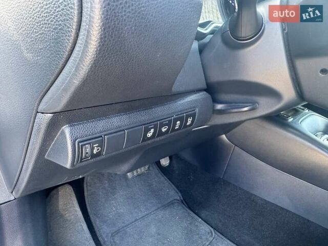 Серый Тойота Королла, объемом двигателя 1.8 л и пробегом 145 тыс. км за 18000 $, фото 5 на Automoto.ua
