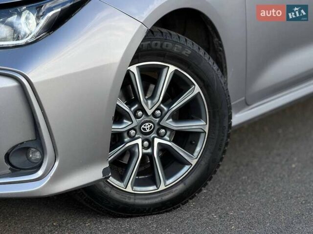 Серый Тойота Королла, объемом двигателя 1.6 л и пробегом 73 тыс. км за 16000 $, фото 6 на Automoto.ua