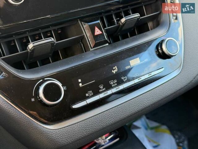 Серый Тойота Королла, объемом двигателя 1.6 л и пробегом 73 тыс. км за 16000 $, фото 43 на Automoto.ua