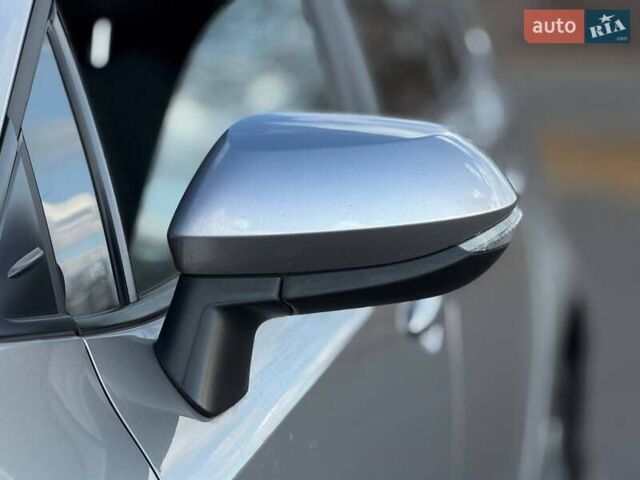 Серый Тойота Королла, объемом двигателя 1.6 л и пробегом 73 тыс. км за 16000 $, фото 8 на Automoto.ua