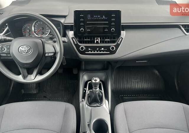 Серый Тойота Королла, объемом двигателя 1.6 л и пробегом 44 тыс. км за 17638 $, фото 7 на Automoto.ua