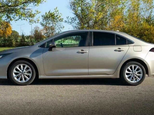 Серый Тойота Королла, объемом двигателя 0 л и пробегом 90 тыс. км за 10900 $, фото 4 на Automoto.ua