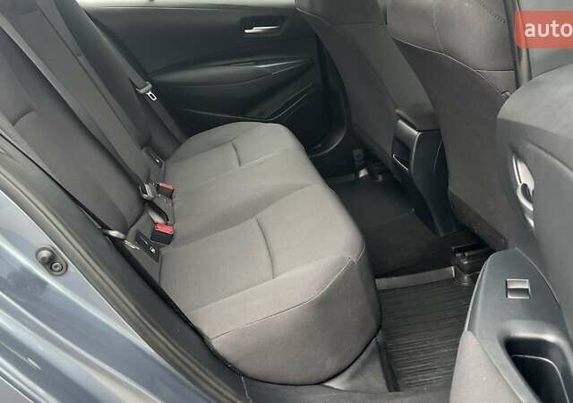 Серый Тойота Королла, объемом двигателя 1.6 л и пробегом 44 тыс. км за 17638 $, фото 6 на Automoto.ua