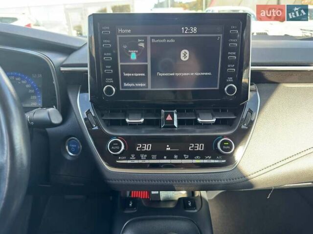 Серый Тойота Королла, объемом двигателя 1.8 л и пробегом 145 тыс. км за 18000 $, фото 7 на Automoto.ua