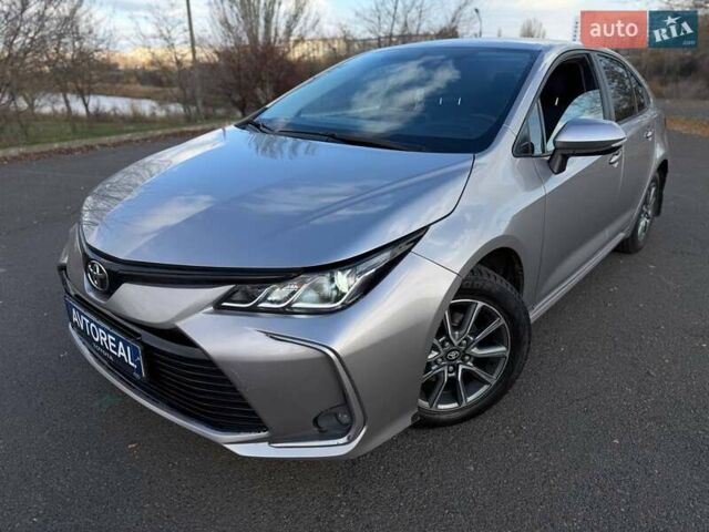 Серый Тойота Королла, объемом двигателя 1.6 л и пробегом 73 тыс. км за 16000 $, фото 10 на Automoto.ua