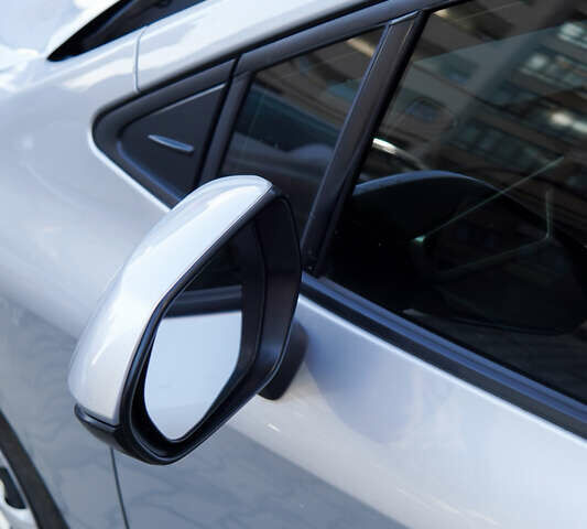 Серый Тойота Королла, объемом двигателя 1.8 л и пробегом 260 тыс. км за 17000 $, фото 10 на Automoto.ua