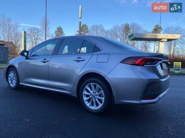 Серый Тойота Королла, объемом двигателя 1.8 л и пробегом 37 тыс. км за 23950 $, фото 9 на Automoto.ua