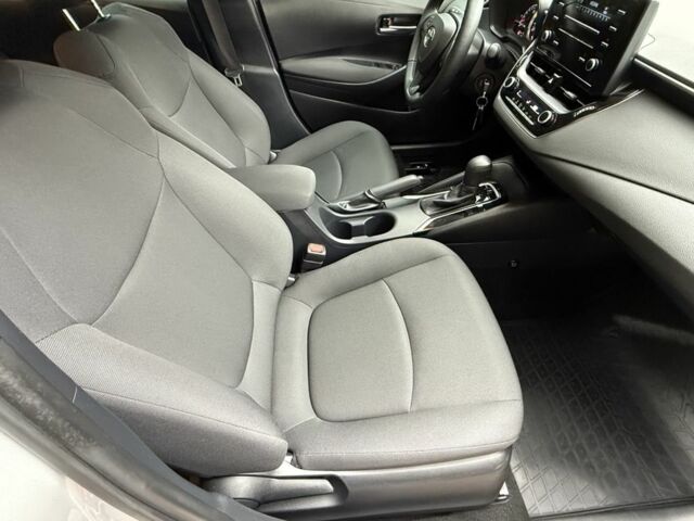 Сірий Тойота Королла, об'ємом двигуна 1.6 л та пробігом 59 тис. км за 17200 $, фото 6 на Automoto.ua