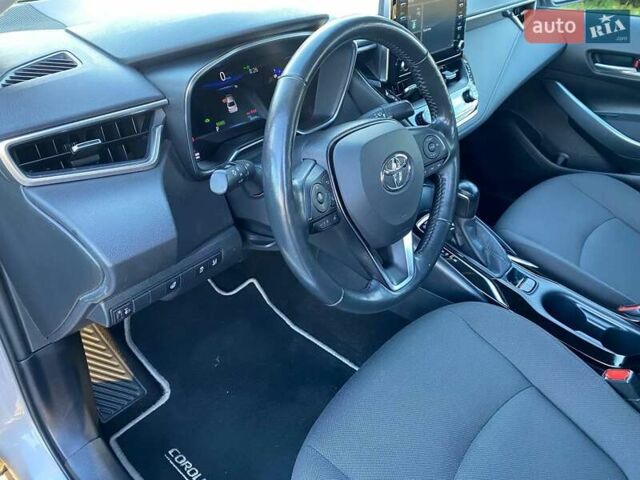 Серый Тойота Королла, объемом двигателя 1.8 л и пробегом 37 тыс. км за 23950 $, фото 30 на Automoto.ua