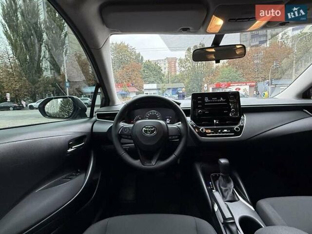 Сірий Тойота Королла, об'ємом двигуна 1.6 л та пробігом 59 тис. км за 17200 $, фото 3 на Automoto.ua
