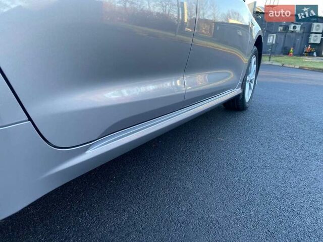 Серый Тойота Королла, объемом двигателя 1.8 л и пробегом 37 тыс. км за 23950 $, фото 15 на Automoto.ua