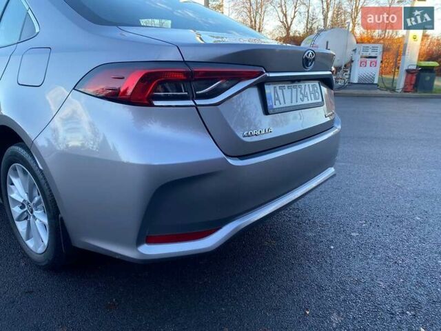Серый Тойота Королла, объемом двигателя 1.8 л и пробегом 37 тыс. км за 23950 $, фото 8 на Automoto.ua