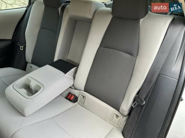 Серый Тойота Королла, объемом двигателя 1.8 л и пробегом 30 тыс. км за 17500 $, фото 32 на Automoto.ua
