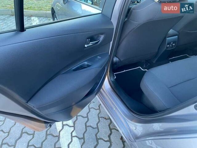 Серый Тойота Королла, объемом двигателя 1.8 л и пробегом 37 тыс. км за 23950 $, фото 20 на Automoto.ua