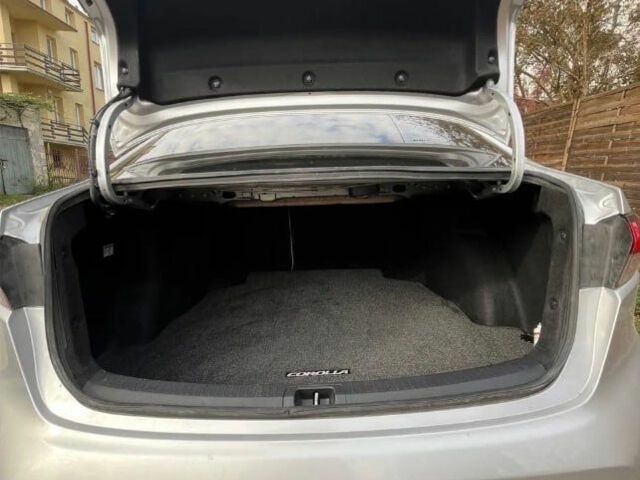 Серый Тойота Королла, объемом двигателя 1.8 л и пробегом 89 тыс. км за 13100 $, фото 5 на Automoto.ua