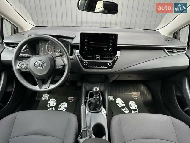 Сірий Тойота Королла, об'ємом двигуна 1.6 л та пробігом 38 тис. км за 19900 $, фото 13 на Automoto.ua