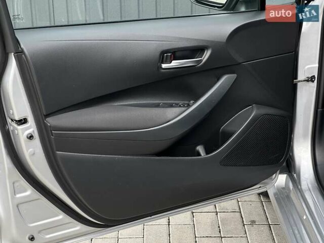 Сірий Тойота Королла, об'ємом двигуна 1.6 л та пробігом 38 тис. км за 19900 $, фото 17 на Automoto.ua