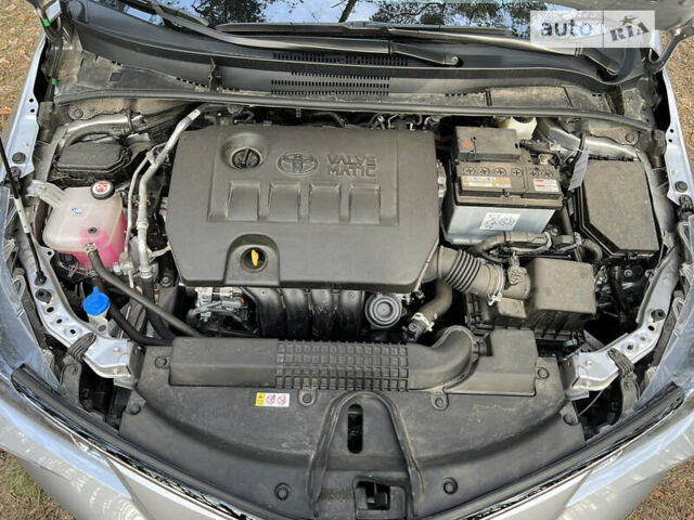 Сірий Тойота Королла, об'ємом двигуна 1.6 л та пробігом 7 тис. км за 22500 $, фото 40 на Automoto.ua