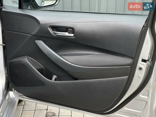 Сірий Тойота Королла, об'ємом двигуна 1.6 л та пробігом 38 тис. км за 19900 $, фото 29 на Automoto.ua