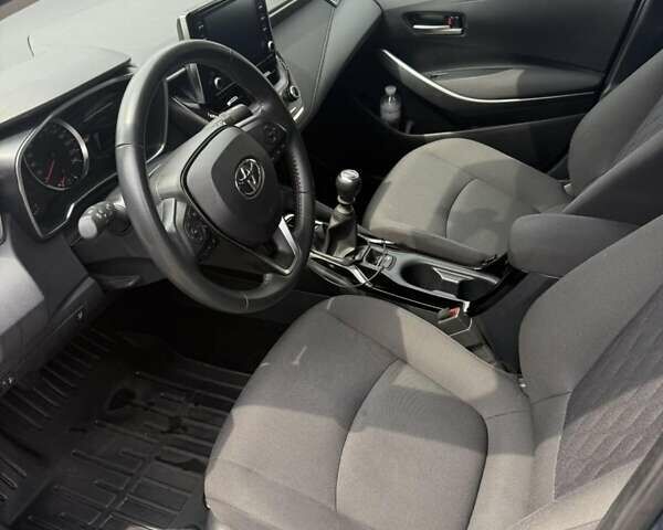 Серый Тойота Королла, объемом двигателя 1.6 л и пробегом 49 тыс. км за 20900 $, фото 8 на Automoto.ua