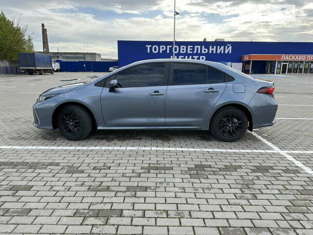 Сірий Тойота Королла, об'ємом двигуна 1.6 л та пробігом 13 тис. км за 19000 $, фото 5 на Automoto.ua