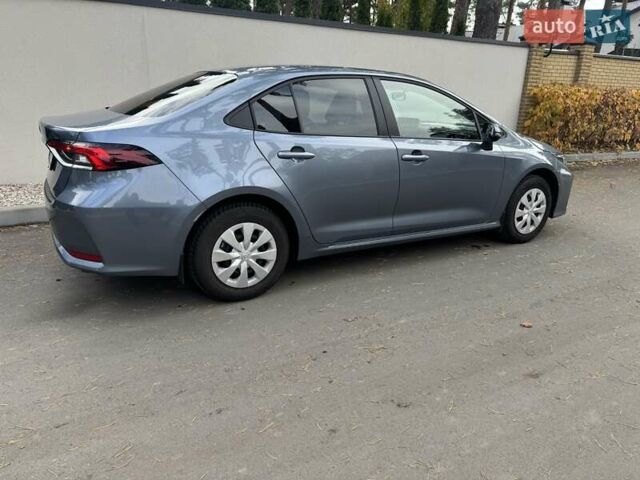 Серый Тойота Королла, объемом двигателя 1.6 л и пробегом 22 тыс. км за 21499 $, фото 3 на Automoto.ua