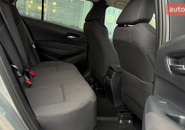 Серый Тойота Королла, объемом двигателя 1.6 л и пробегом 13 тыс. км за 23200 $, фото 6 на Automoto.ua