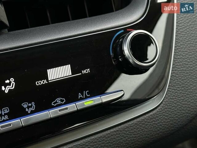 Сірий Тойота Королла, об'ємом двигуна 1.6 л та пробігом 38 тис. км за 19900 $, фото 26 на Automoto.ua