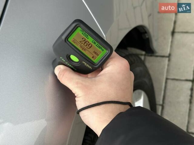 Сірий Тойота Королла, об'ємом двигуна 1.6 л та пробігом 38 тис. км за 19900 $, фото 34 на Automoto.ua