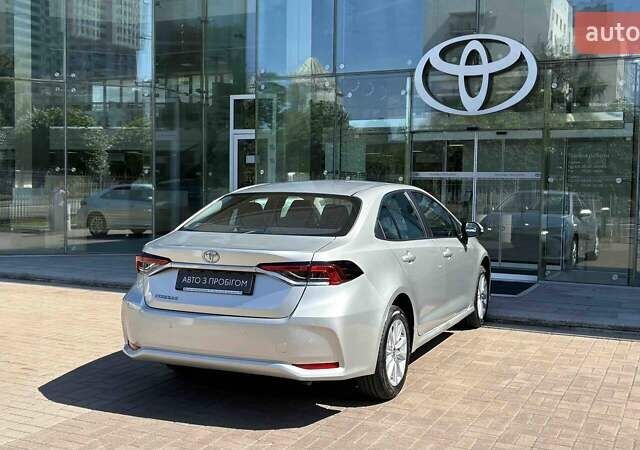 Сірий Тойота Королла, об'ємом двигуна 1.6 л та пробігом 6 тис. км за 27568 $, фото 16 на Automoto.ua