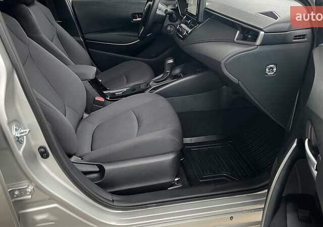 Серый Тойота Королла, объемом двигателя 1.6 л и пробегом 2 тыс. км за 26134 $, фото 5 на Automoto.ua